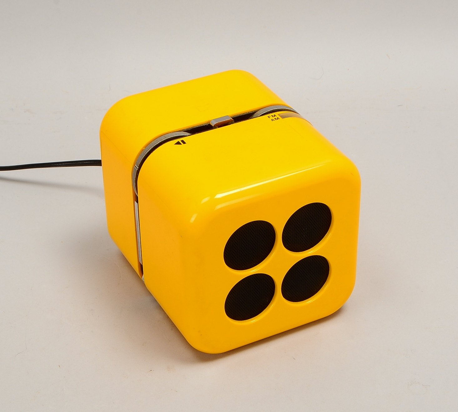 Siemens 'Cube Radio RK 501 Alpha 2', Entw. D. & M. Bellini - funktionstüchtig