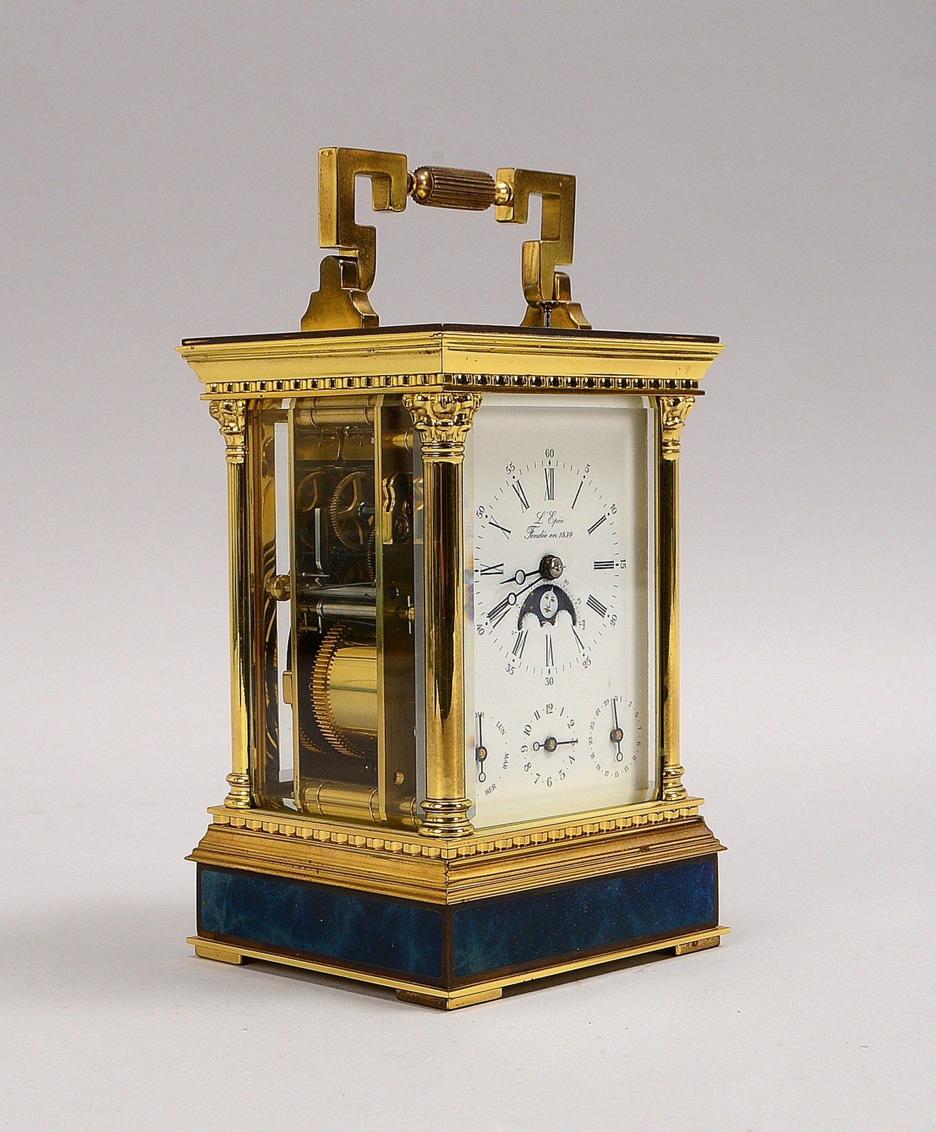 Reisewecker (frz.), verg. Messinggeh./verglast, teils Marmor-Optik; Maße 20 x 10 x 9 cm