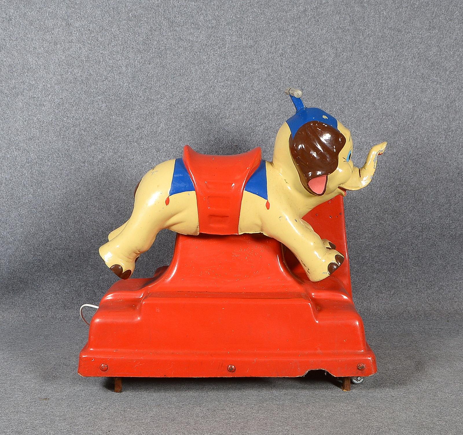 Schaukelautomat (1960er/1970er J.), 'Jumbo', Kunststoff-Reitfigur mit Münzeinwurf