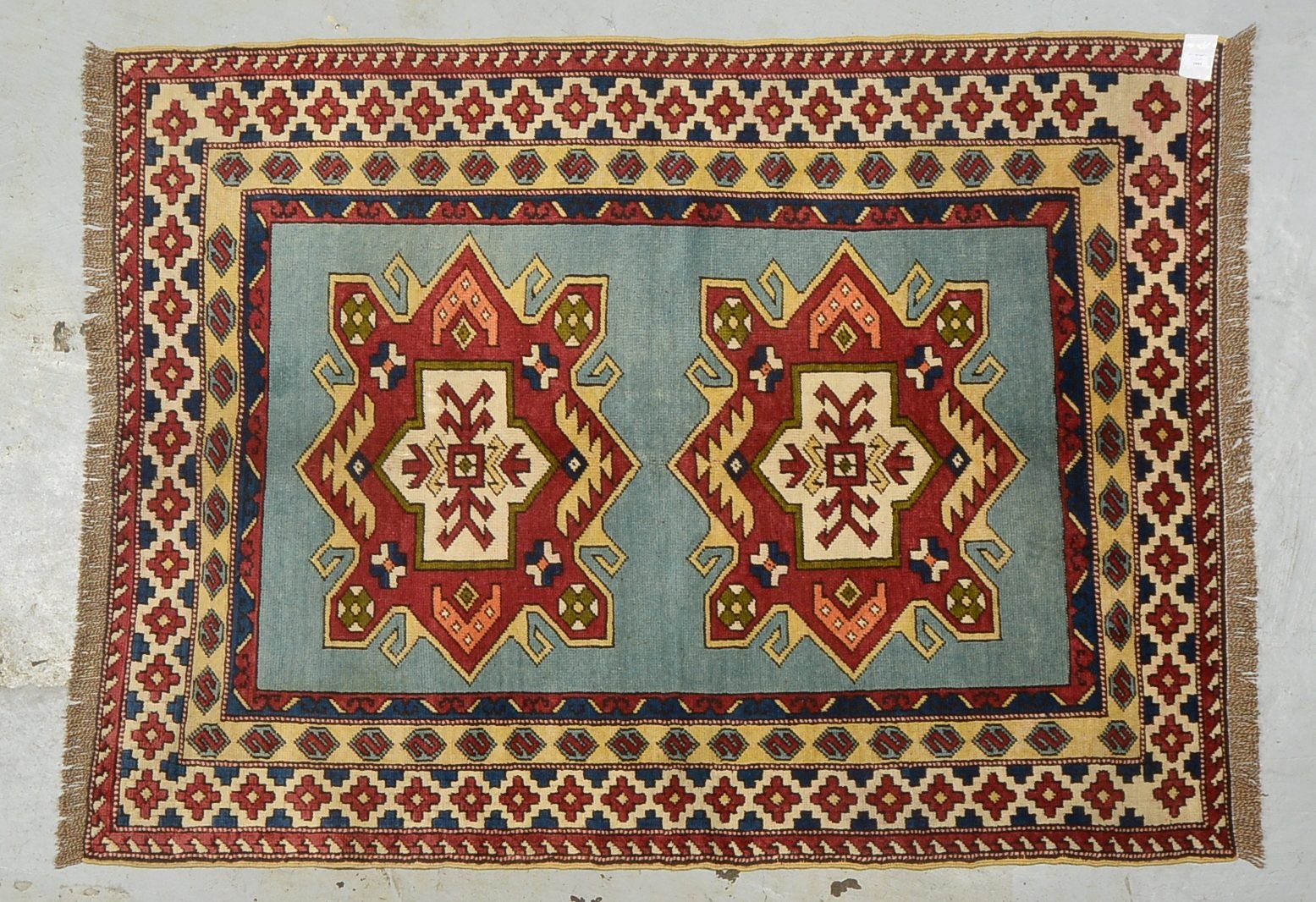 Kars-Kazak, ringsum komplett, Flor in gutem Zustand; Maße 179 x 135 cm
