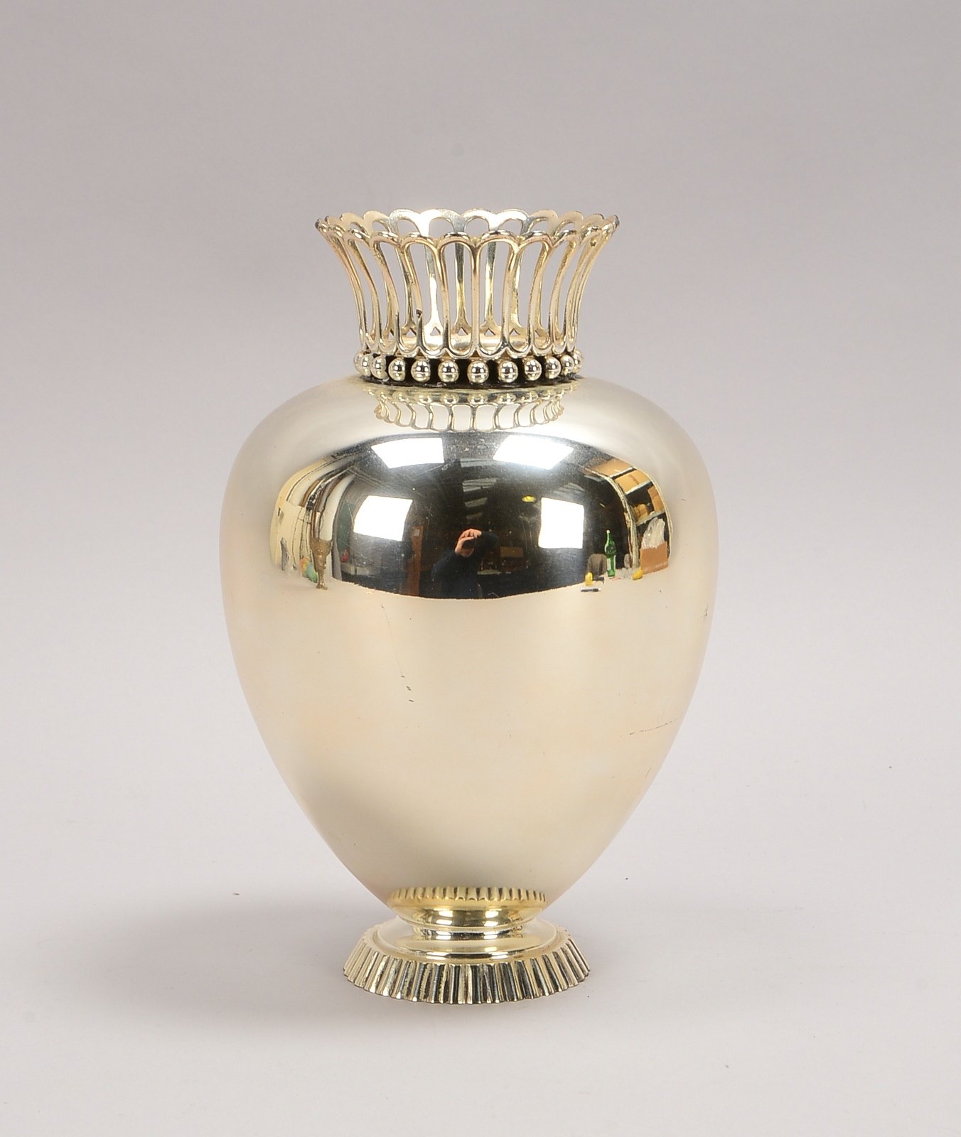 Wilkens, Vase, 800 Silber, ovoid, mit aufges. Krone; Höhe 21,5 cm, Gewicht 554 g