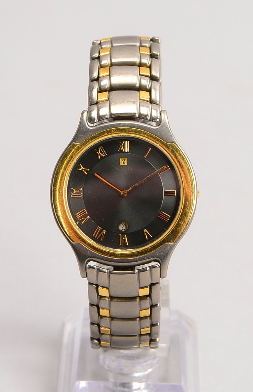 HAU Citizen Noblia, Quarz, Titanium-Geh./Armband, 18 kt Gold-Lünette; Ø 33 mm