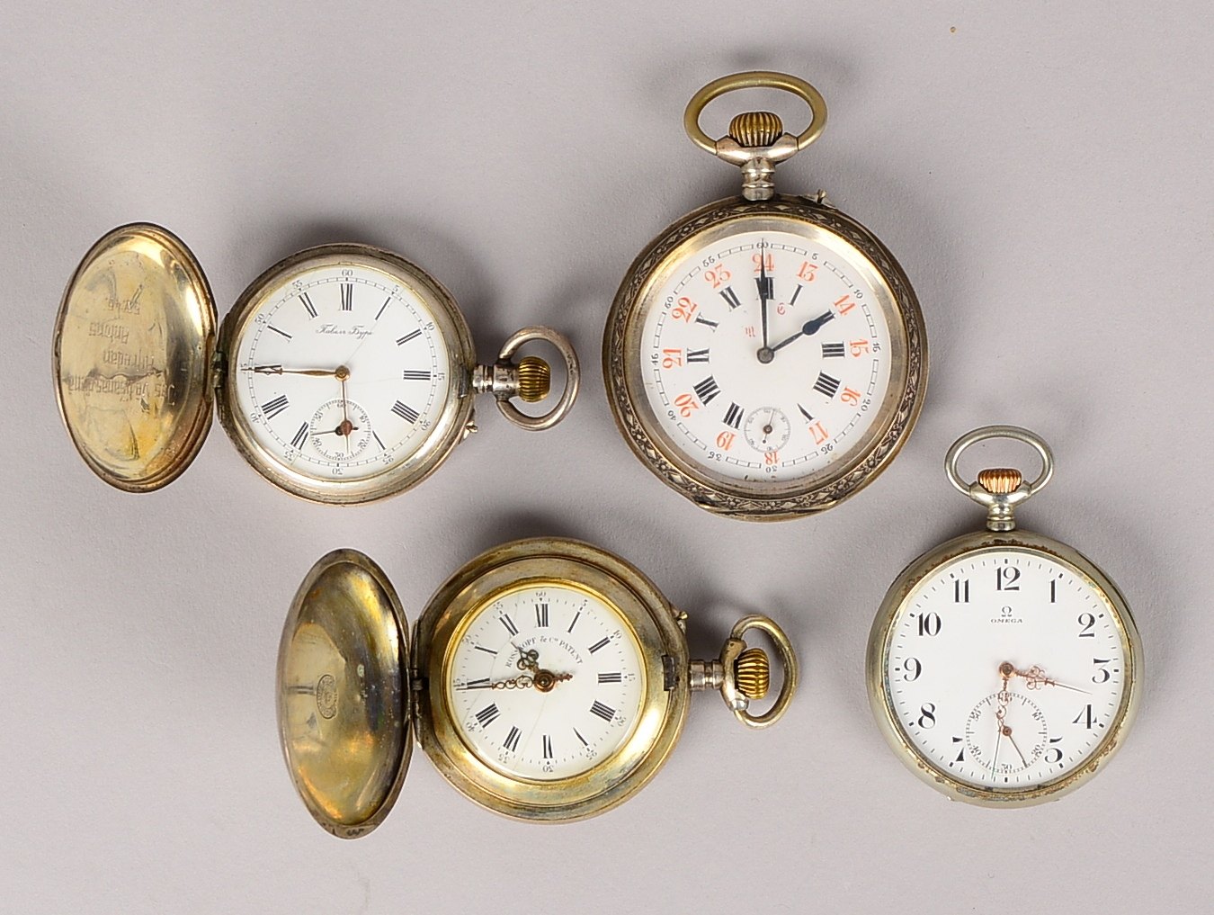4 Taschenuhren, versch. Ausführungen/teils im Silbergeh. (u.a. Omega, Roskopf & Co.)