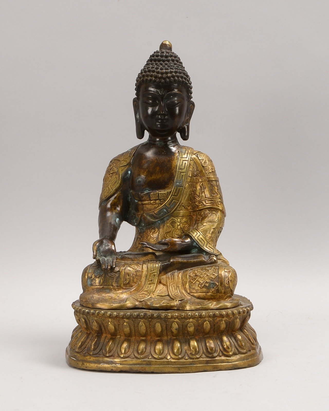 Bronzefigur, Shakyamuni Buddha - Gyan Mudra-Haltung, auf doppeltem Lotussockel