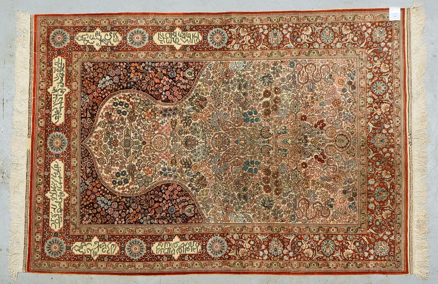 Hereke, Seide auf Seide, sehr feine Knüpfung, ca. 1 Mio. Knoten/qm, Mirab-Motiv