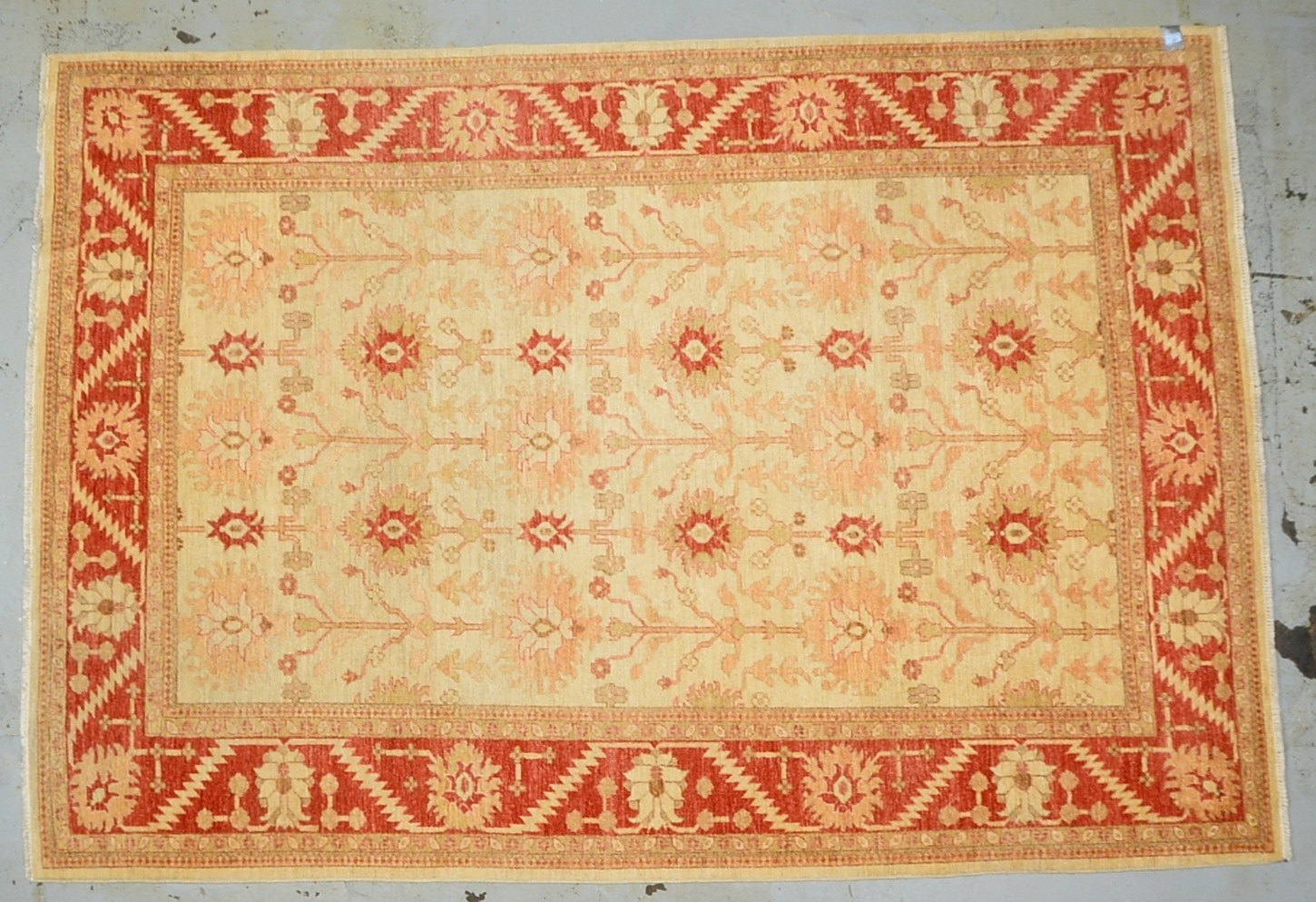 Ziegler-Orientteppich (Lahore/Pakistan), durchgemusterter Fond, ringsum komplett