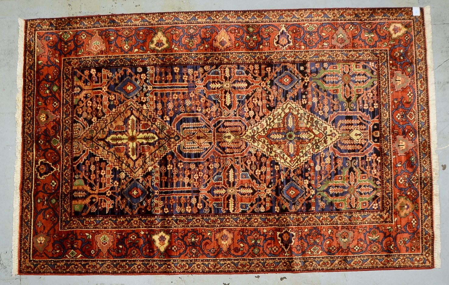 Yazd (Iran), ringsum komplett, mit Abrasch, Flor in gutem gepflegtem Zustand