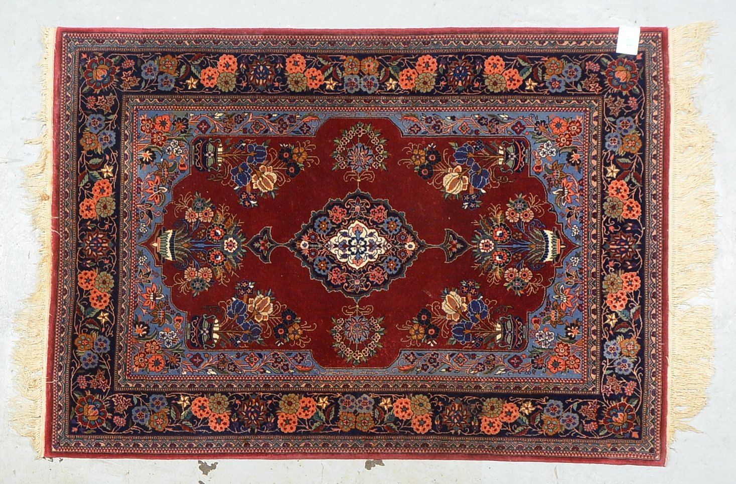 Keshan (China), Wolle auf Seide, sehr feine Knüpfung, ca. 500.000 Knoten/qm, dichter Flor
