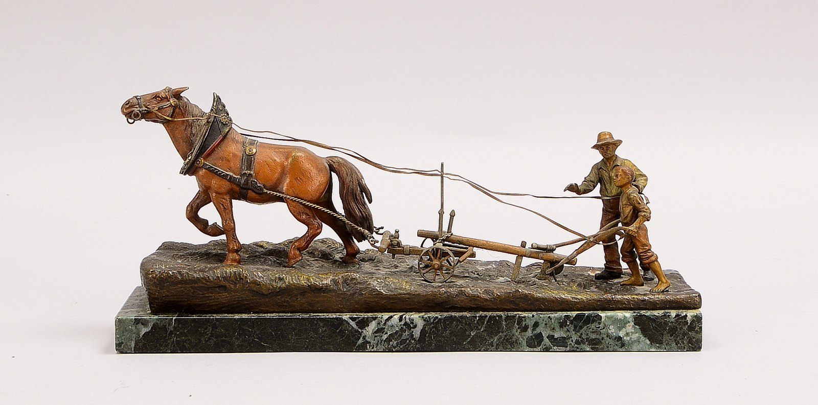 Bergmann, Franz Xaver (1861 - 1936 Wien), Bronze-Skulpturengruppe/'Wiener Bronze', 'Bauer mit Pferd