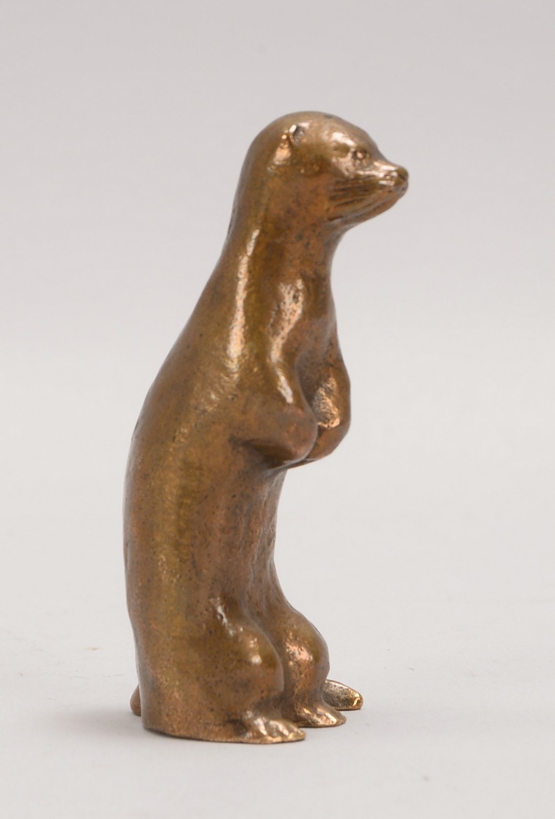 Pißarreck, Fritz, Kleinbronze, 'Stehender Fischotter', monogrammiert; Höhe 9,5 cm