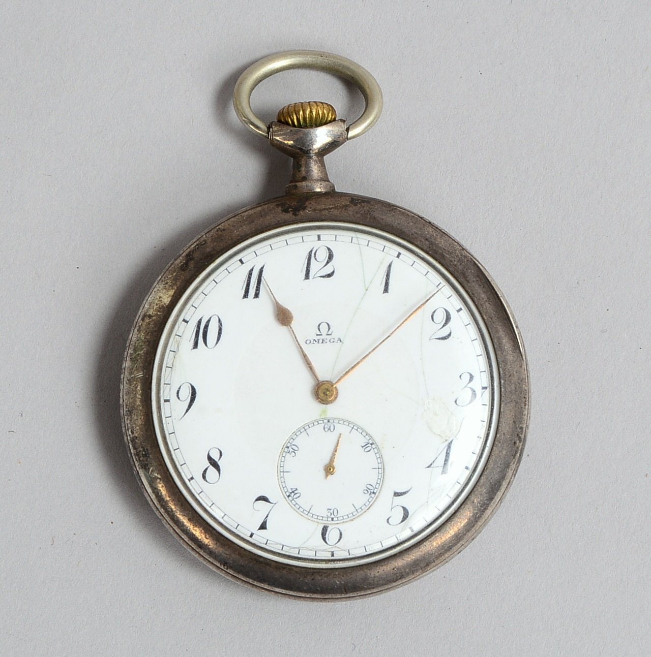 Taschenuhr, Omega, Werknr. 4109 201, im Lépine-Silbergehäuse, Gehäuse-Nr. 4797 123, äußerer Staubdec