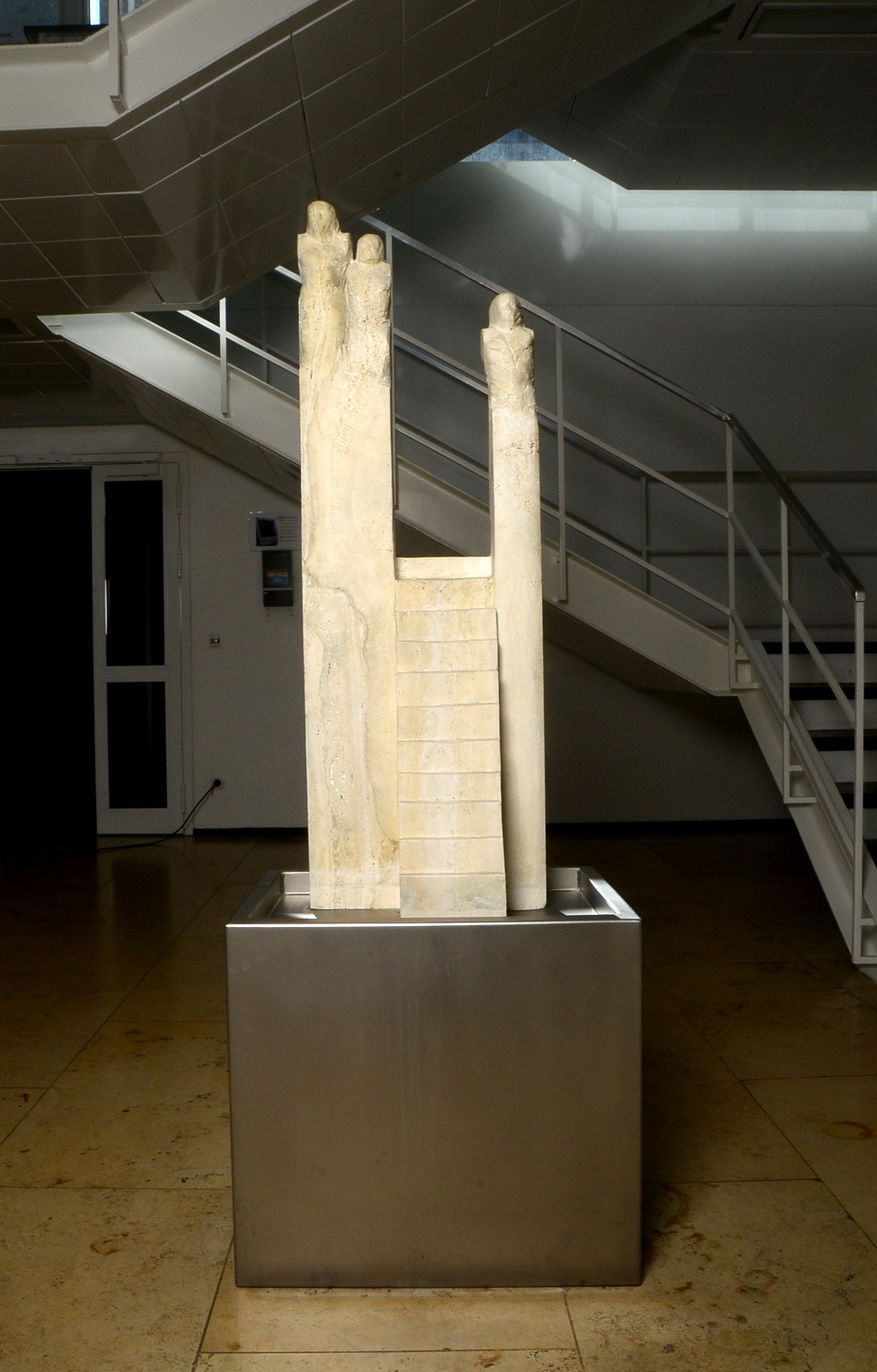 Müller, Hans-Joachim (*1952 Donaueschingen, zeitgenössischer Bildhauer - lebt und arbeitet in Bremen