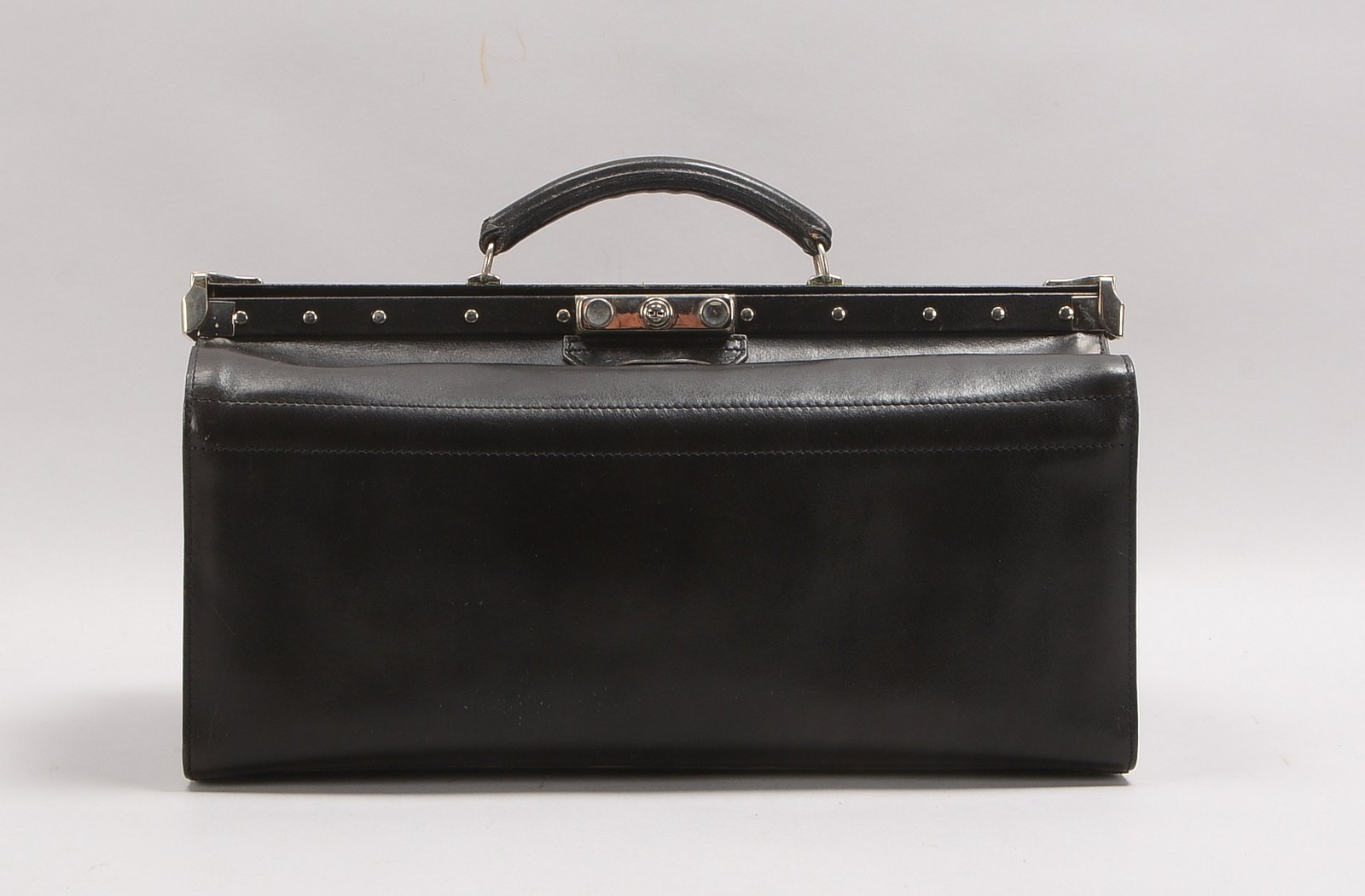 Vintage-Arzttasche/Hebammentasche, 'Creation Esquire', schwarzes Leder mit den klassischen Schließen