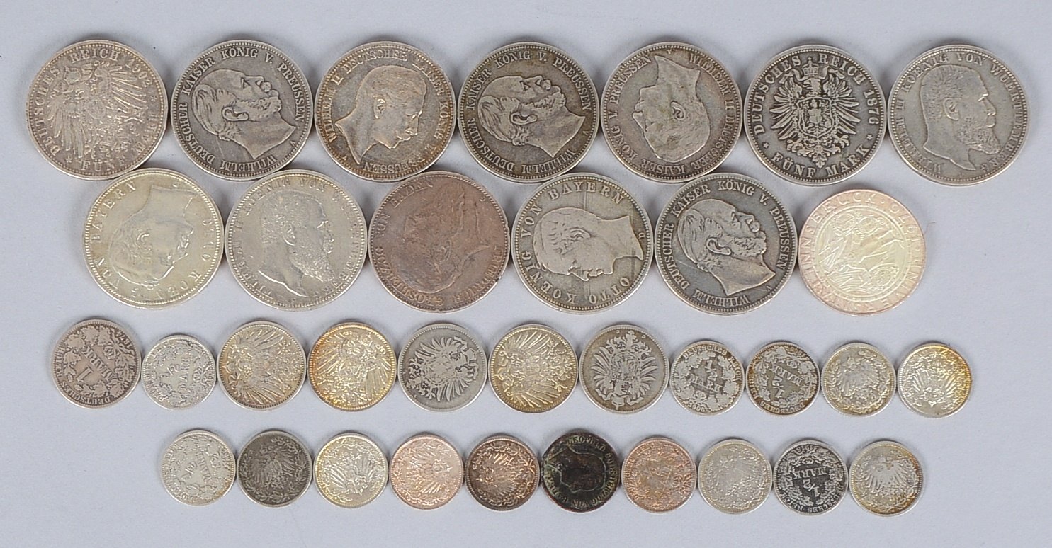 Sammler-Münzkonvolut ('Kaiserreich'): '1/2 Mark', '1 Mark', '5 Mark' - Preussen, Bayern, Baden und W