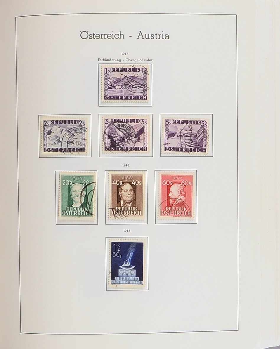 Briefmarken ('Österreich'), 1861 - 1966: mit Flugpost-Marken, im Leuchtturm-Klemmbinder