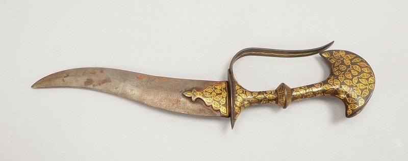 Sammler-Dolch (Persien), krumme Eisenklinge, Griff und Parierstange floral vergoldet; Länge 31 cm