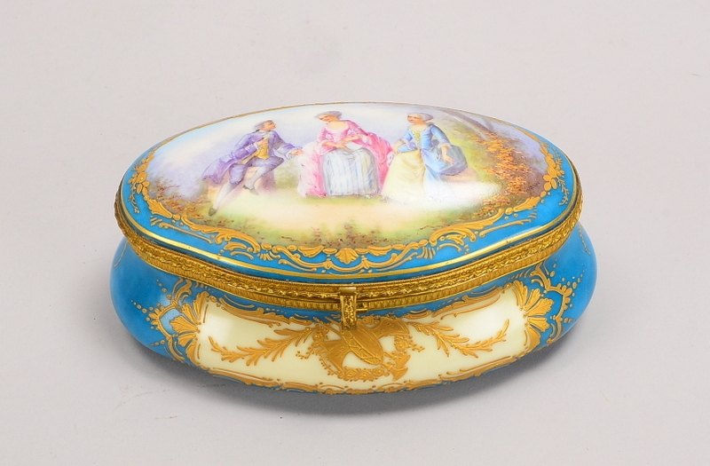 Sèvres (Palastmarke/1845 bis 1848 - hier: für Napoleon III./Château de Tuileries, 1837), Porzellan-D