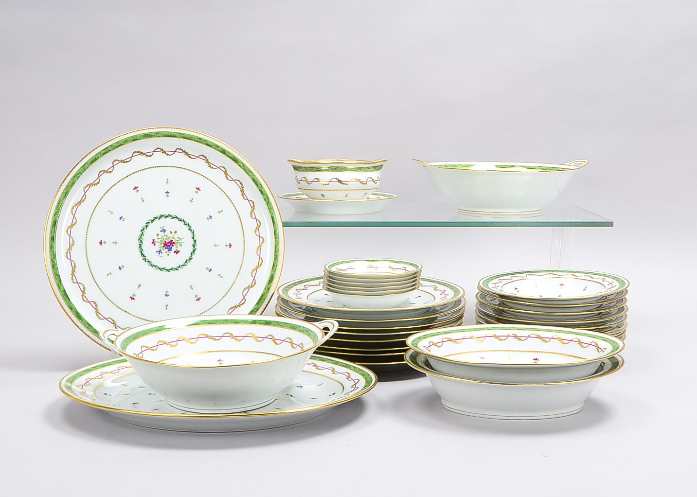 Limoges/Haviland (Frankreich), Porzellan-Speiseservice, Dekor 'Vieux Paris', umfassend: je 8x große