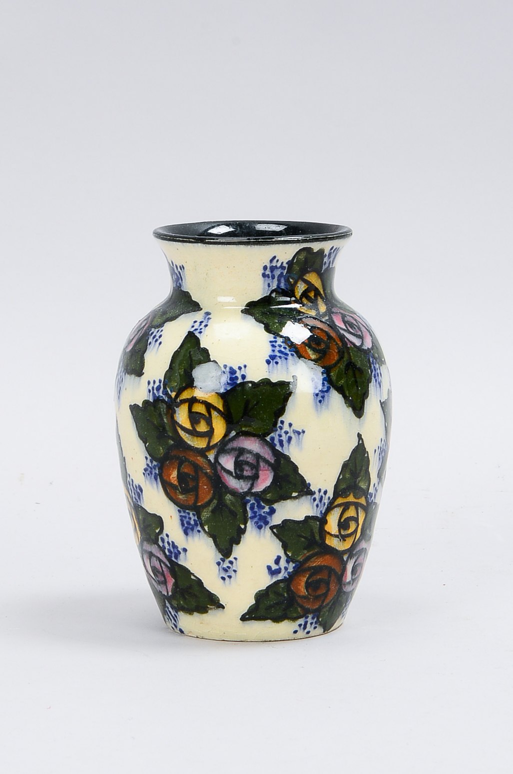Kunsttöpferei Friedrich Festersen/Berlin, Tischvase, Keramik, polychromes Dekor ('Blumenbouquets') a