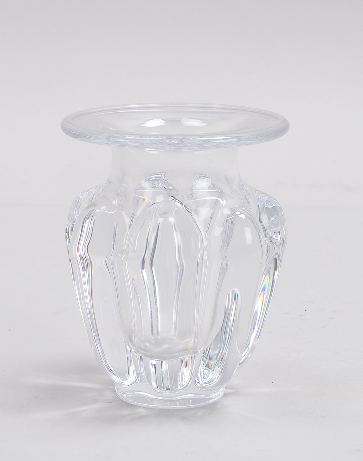 Glasvase, Frankreich, Vaune-le-Chatel, 1970, Klarglas, im Boden gemarkt; Höhe 12,5 cm