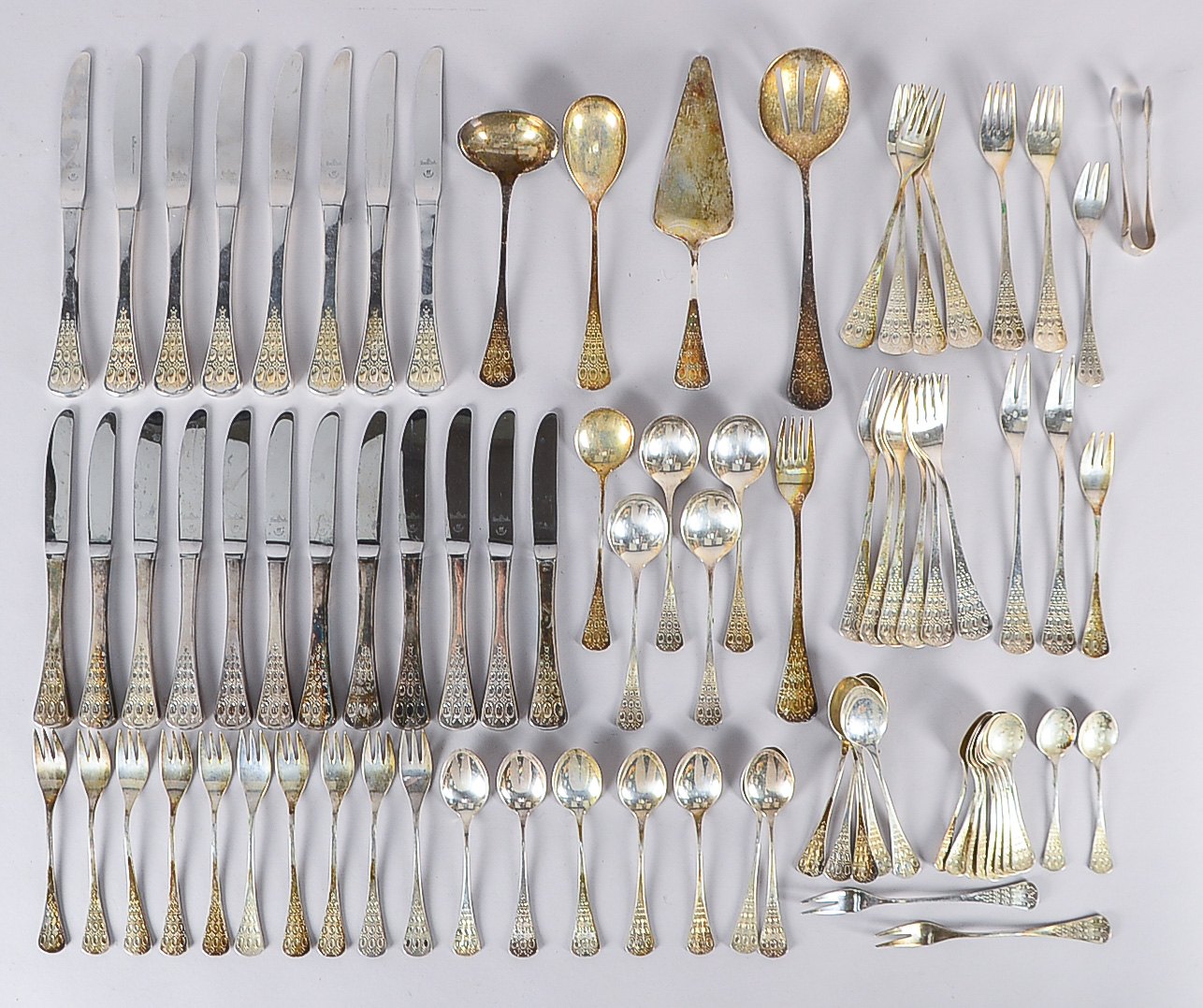 Rosenthal, Tafelbesteck, 925 Silber, Entwurf Björn Wiinblad, umfassend: 8x Tafelmesser, 13x Menügabe