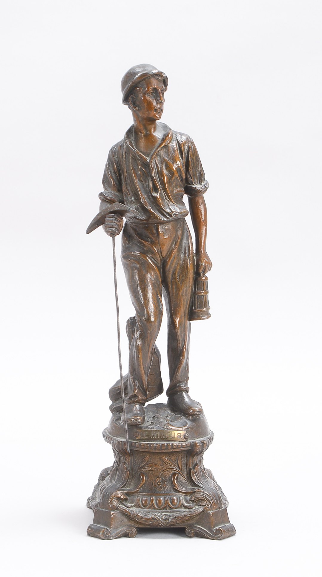 Skulptur, 'Bergmann mit Grubenlampe', Zinkguss bronziert, unsigniert; Höhe 41 cm