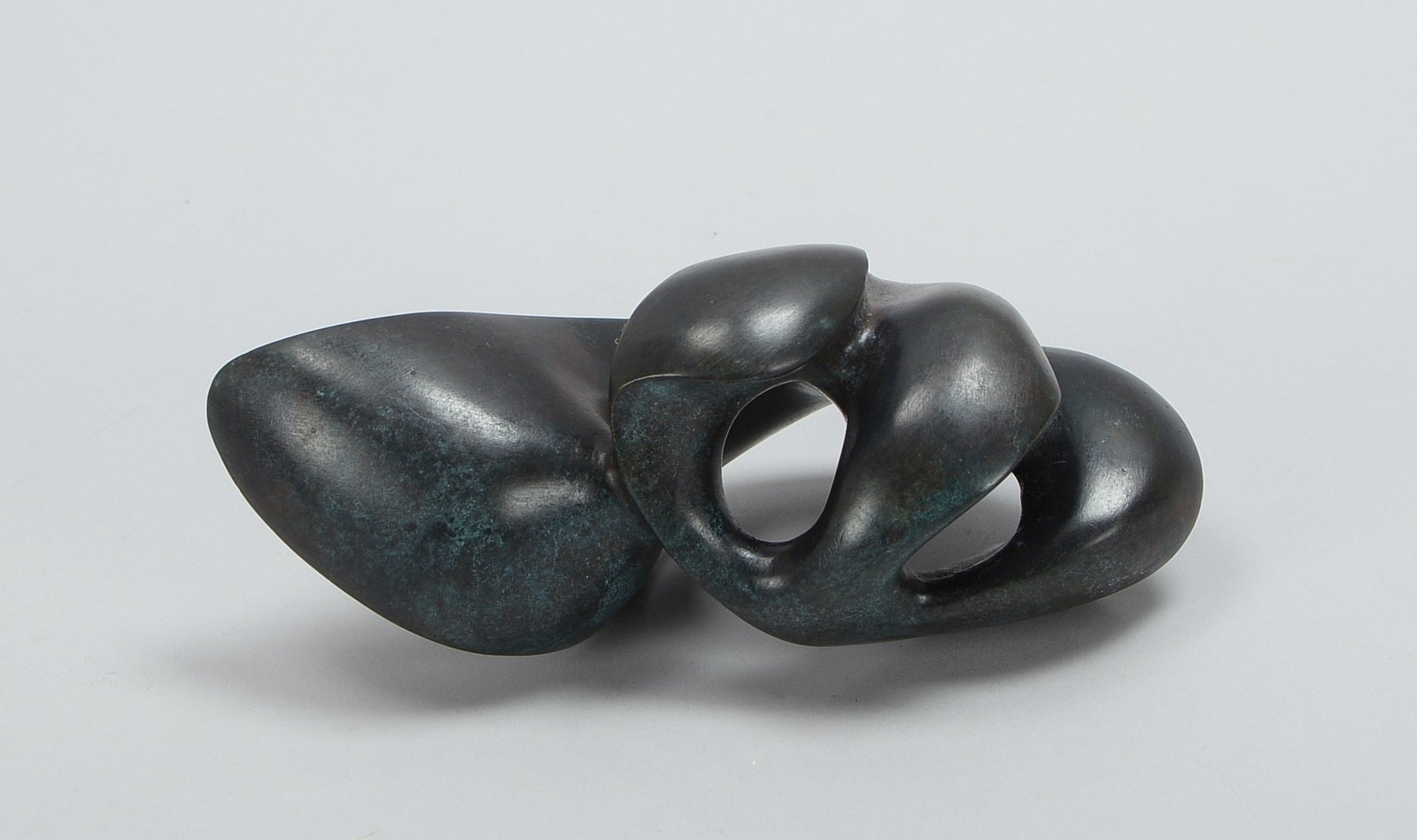 Helmers, Gerhard (*1950 Quakenbrück), Bronzefigur, 'Organische Komposition', Auflage-Nr. '8/15', sig