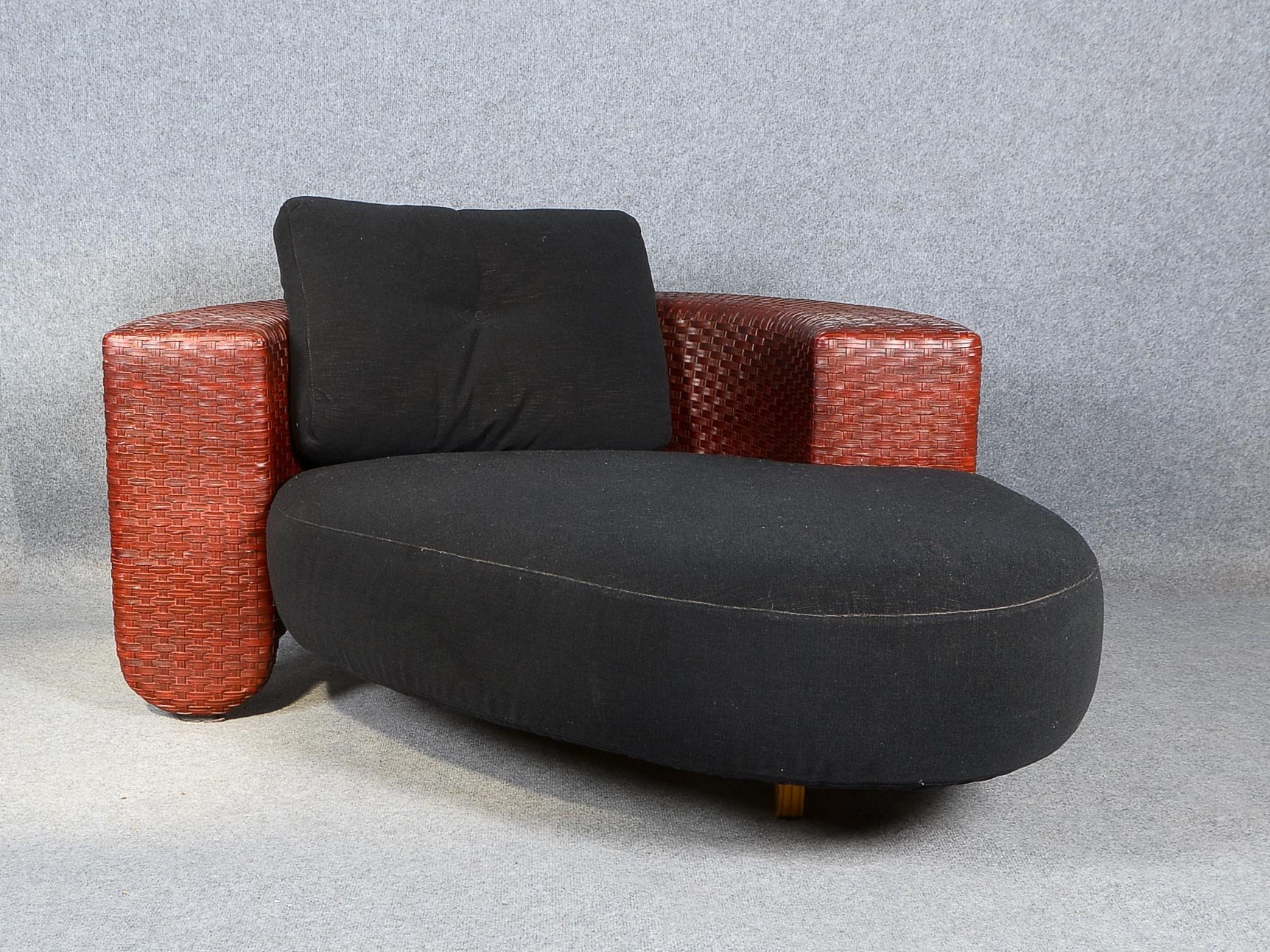 Pierantonio Bonacina/Italien (um 1990), Chaiselongue, Modell 'Baialonga', Rücken- und Seitenlehne bo