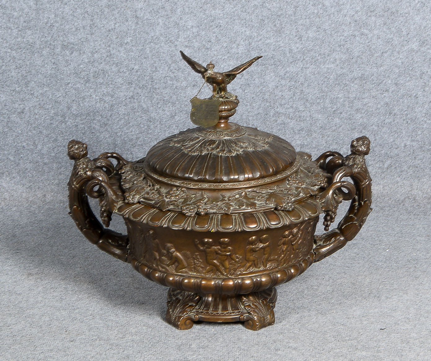 Hitorisches Sammlerstück: große antike Prunkbowle (Hochzeitsgeschenk des 'Offizier-Corps des Westfäl
