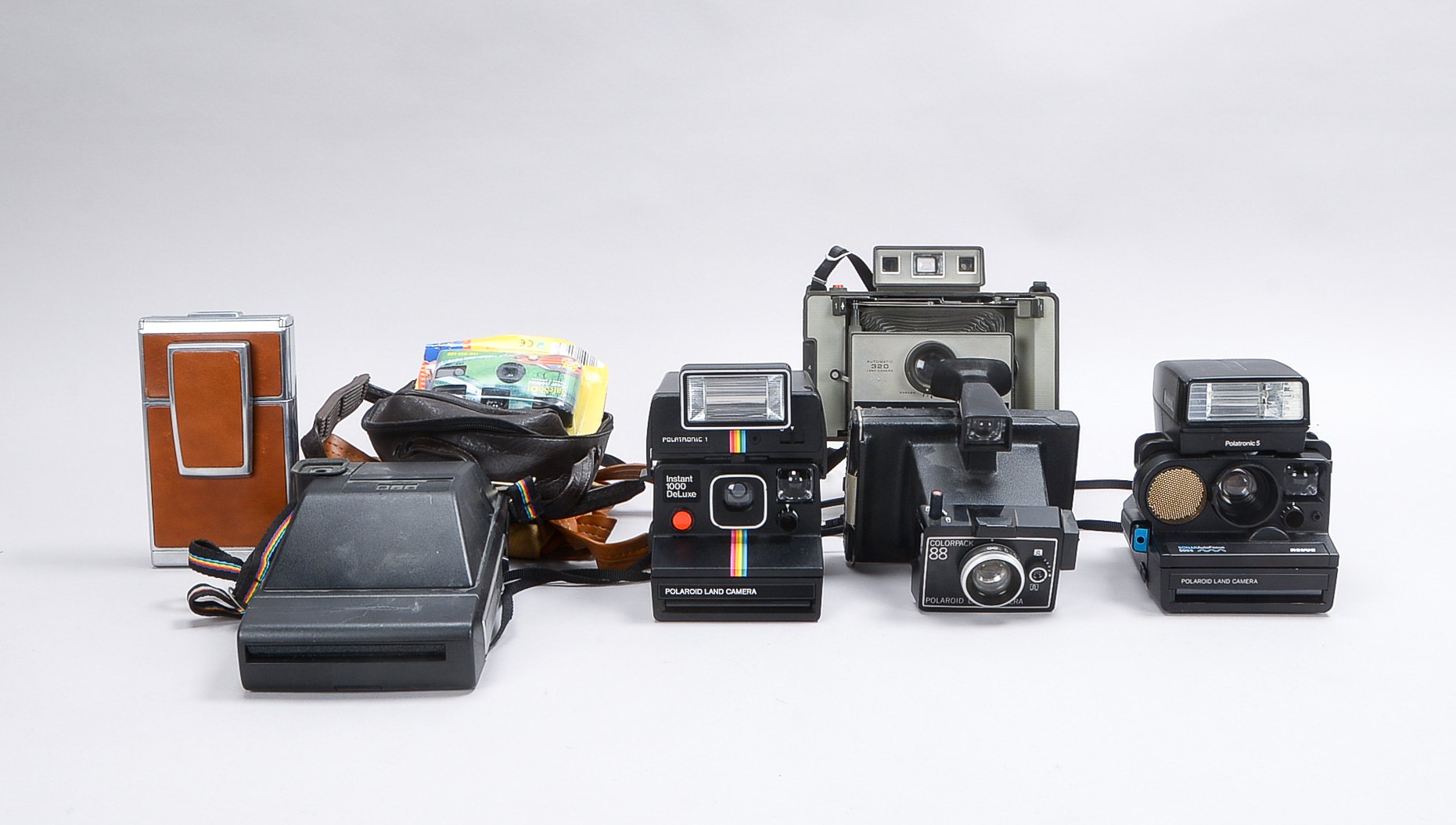 Kleines Sofortbildkamera-Sammlerkonvolut, Polaroid u.a., 7 Stück