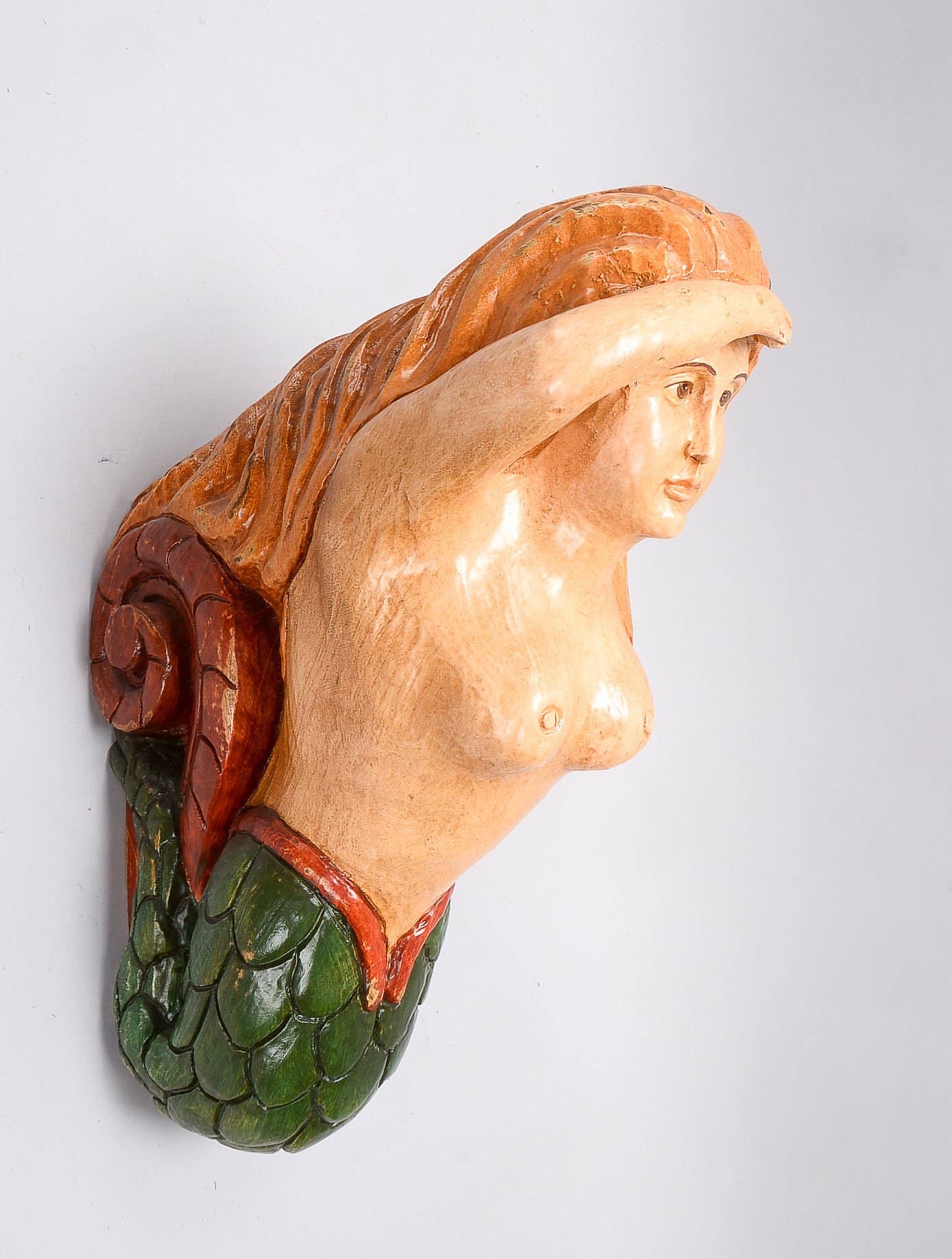 Galionsfigur, 'Meerjungfrau', Holz geschnitzt und farbig gefasst; Höhe 33 cm