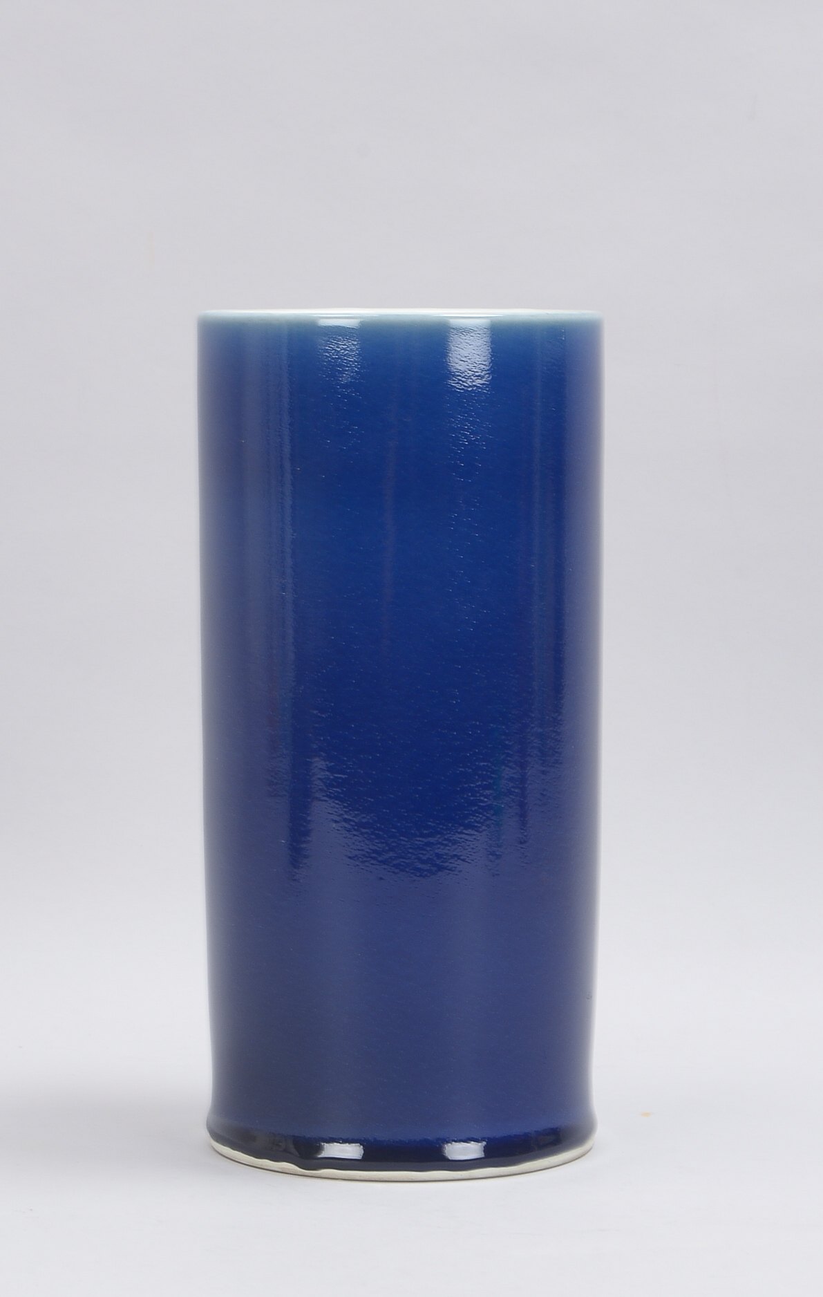 Pinselbecher (China - mit Sechszeichenmarke der Qing-Dynastie/Tongzhi-Epoche), zylindrischer Korpus,