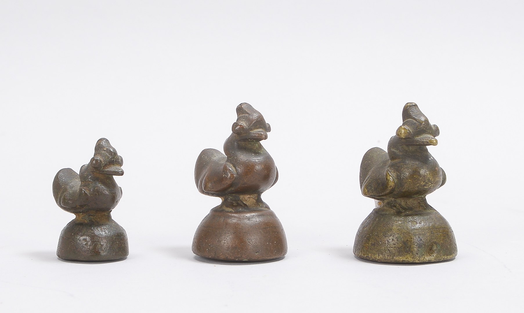 3 figürliche Opiumgewichte (Birma - alt), Bronze, in Vogelgestalt, unterschiedliche Größen; Höhe 5 c