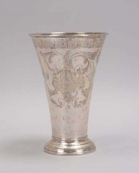 Tischvase (Schweden), 830 Silber (mehrfach punziert); Höhe 24 cm, Durchmesser Ø 16,5 cm