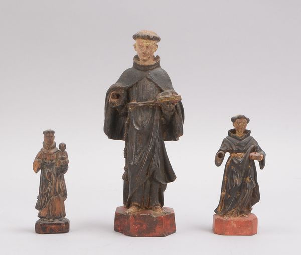 Kleines Konvolut sakraler Figuren (wohl Südamerika), antik, 'Heiliger Antonius und zwei Franziskaner