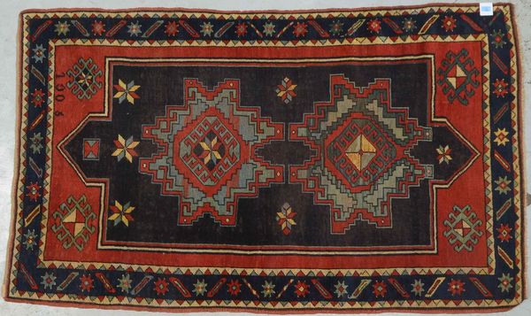 Antiker Shirwan (1905), Wolle auf Wolle, Pflanzenfarben, Lesghi-Sterne