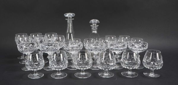 Tischglas-Konvolut, Kristallglas, 2x Karaffen und div. Trinkgläser, 24 Stück