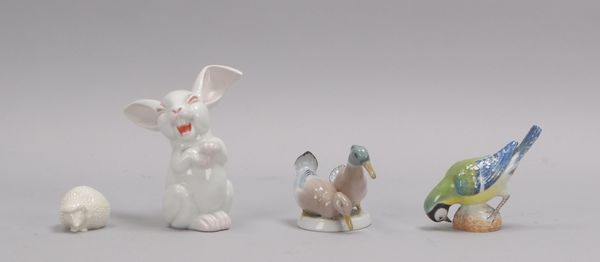 Kl. Porzellanfiguren-Konvolut, 'Tierfiguren', versch. Manufakturen, 4 Stück