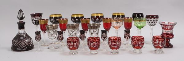 Tischglas-Konvolut, versch. Teile/Ausführungen, teils böhmisches Glas