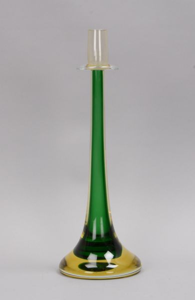 Kerzenleuchter (Murano), Glas in 'Vetro Sommerso'-Technik, signiert und bezeichnet; Höhe 34 cm