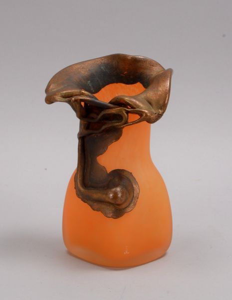 Künstler-Glasvase (Jugendstil), orangef., Hals/Mündung mit breiter Metallmontur