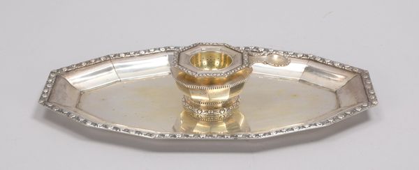 Tablett mit Teesieb und Abtropfgefäß, 800 Silber, mit Perlen-/Rosenfries