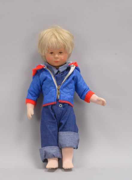 Käthe Kruse-Sammlerpuppe, 'Junge', Stoff-Gliederkörper/Kunststoff-Kopf