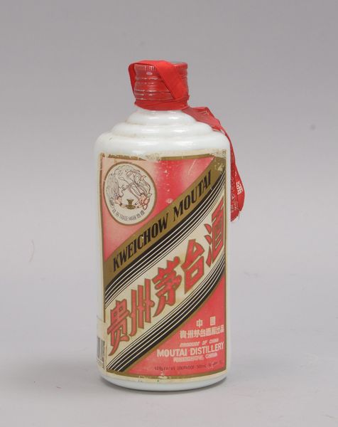 Sammler-Spirituose (China): Schnaps 'Kweichow Moutai', 43% Vol., Flasche 0,5 l