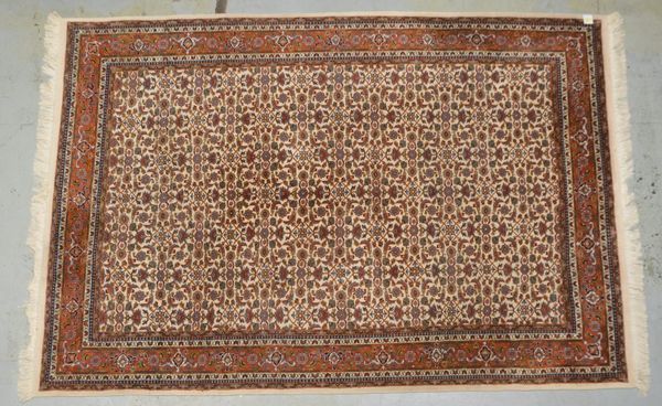 Indo-Orientteppich, feste Kn., mit Herati-Muster, Flor in gutem Zustand
