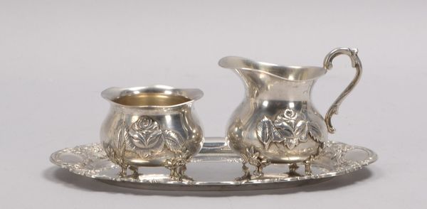 R+S, Anbiet-Set, 800 Silber, 3-tlg.: Milch und Zucker auf Tablett; Gewicht 407 g