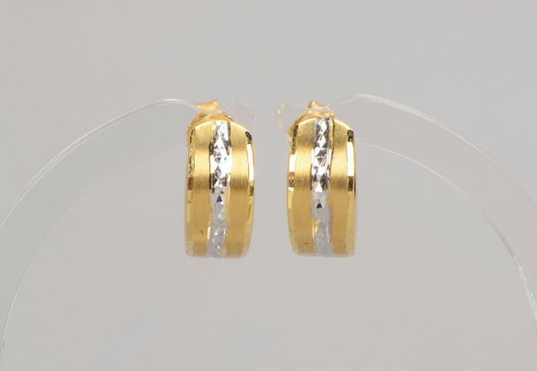 Paar Ohrstecker, 585 GG/WG (gestempelt); Maße 14 x 6 mm, Gewicht 1,30 g