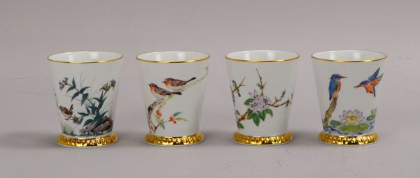 Meissen, 4x Sammelbecher ('Museumsgalerie'), 'Vogelmotive, limit. Auflage
