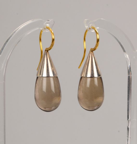 Elisabeth Krützkamp/Bremen, Paar Ohrhänger, 925 Silber/900 Gold, mit Rauchquarz