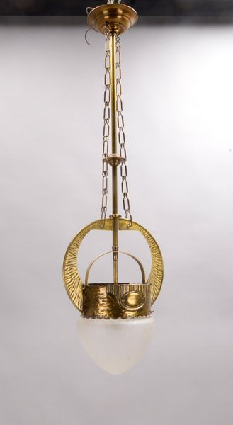 Deckenlampe (Art déco-Stil), 1-fl., mattiertes Glas; Abhänghöhe ca. 90 cm